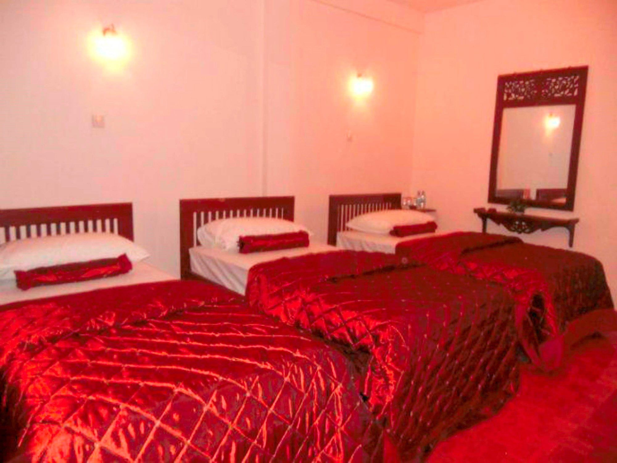 Yoho Pello Lake Resort Nuwara Eliya Eksteriør billede
